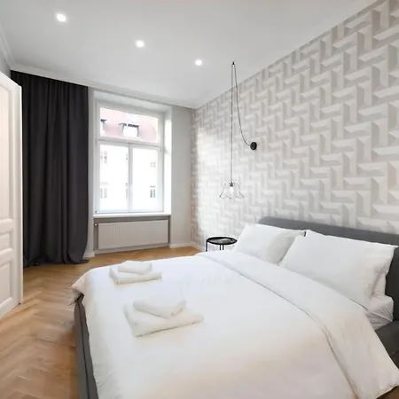 Fine Two Bedroom Trdinova Appartement